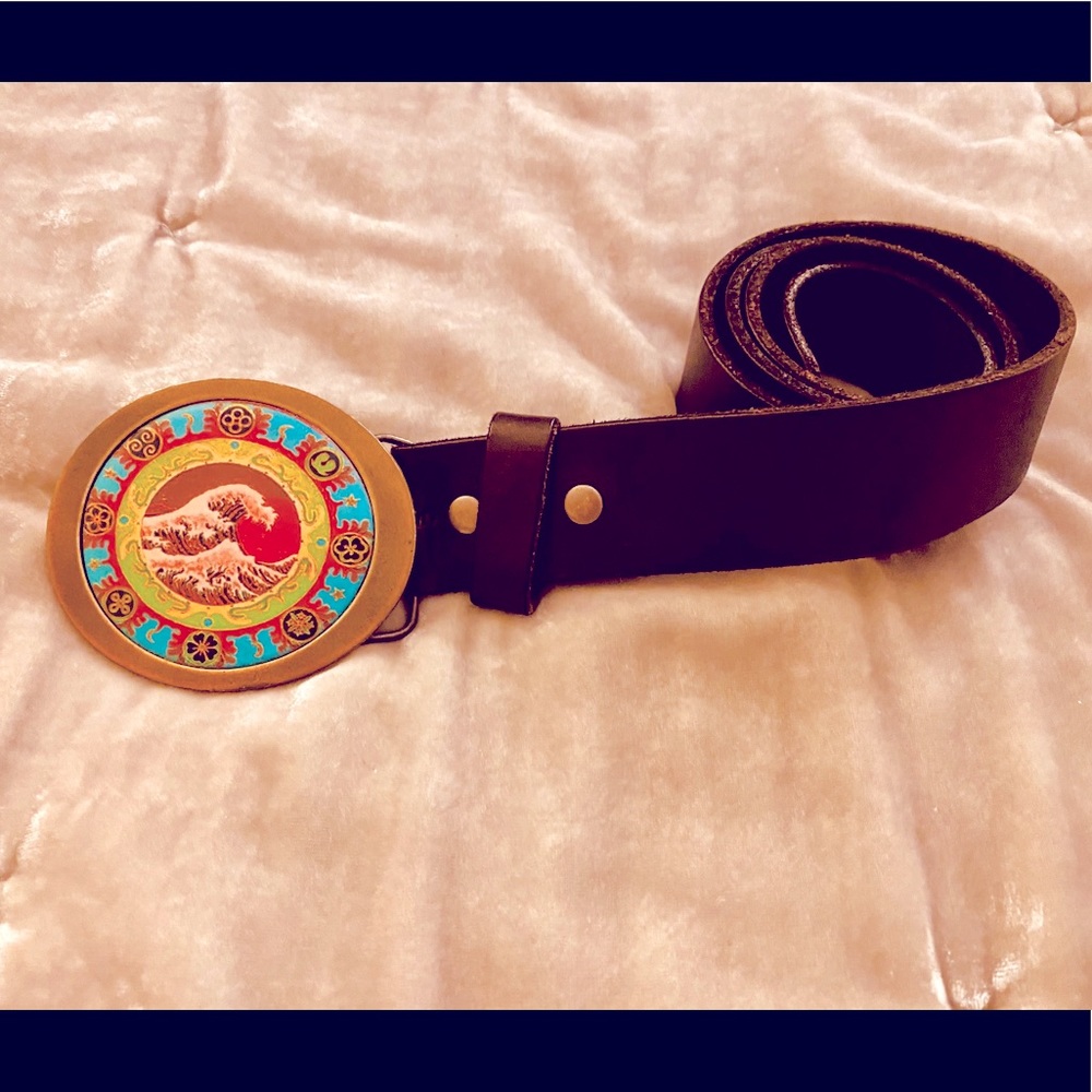 🌊Nature Girl Designs Buckle w/leather belt🌊